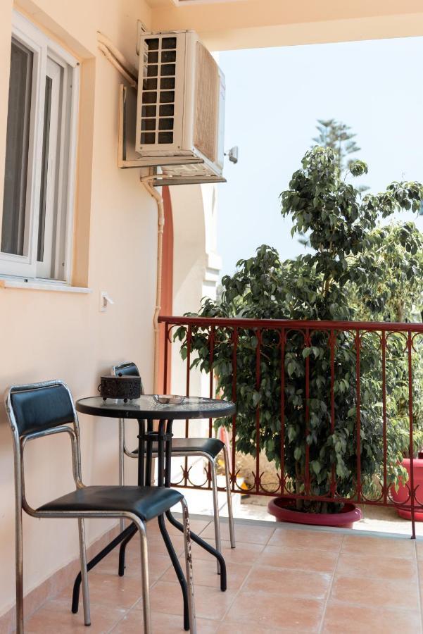 Kosta'S Apartments 沃尼扎 外观 照片